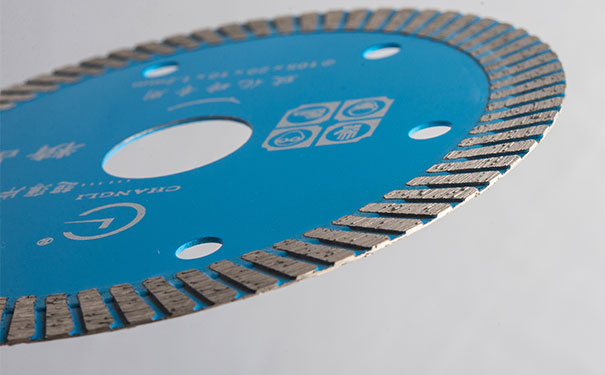 ?；u切割片