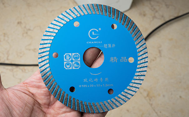 為什么要用超薄金剛石鋸片 有那些好處？