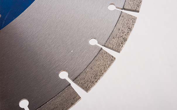 馬路切割機鋸片哪個廠家的鋸片好 性價比高？