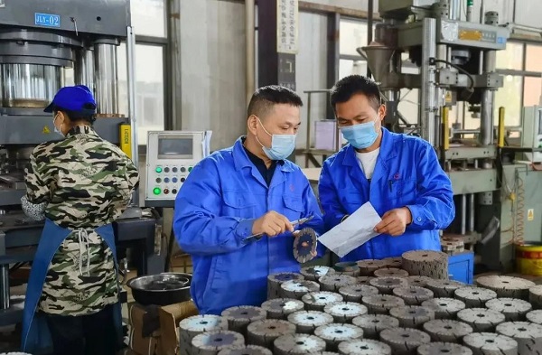 昌利公司開展金剛石鋸片生產(chǎn)“質量月”系列活動